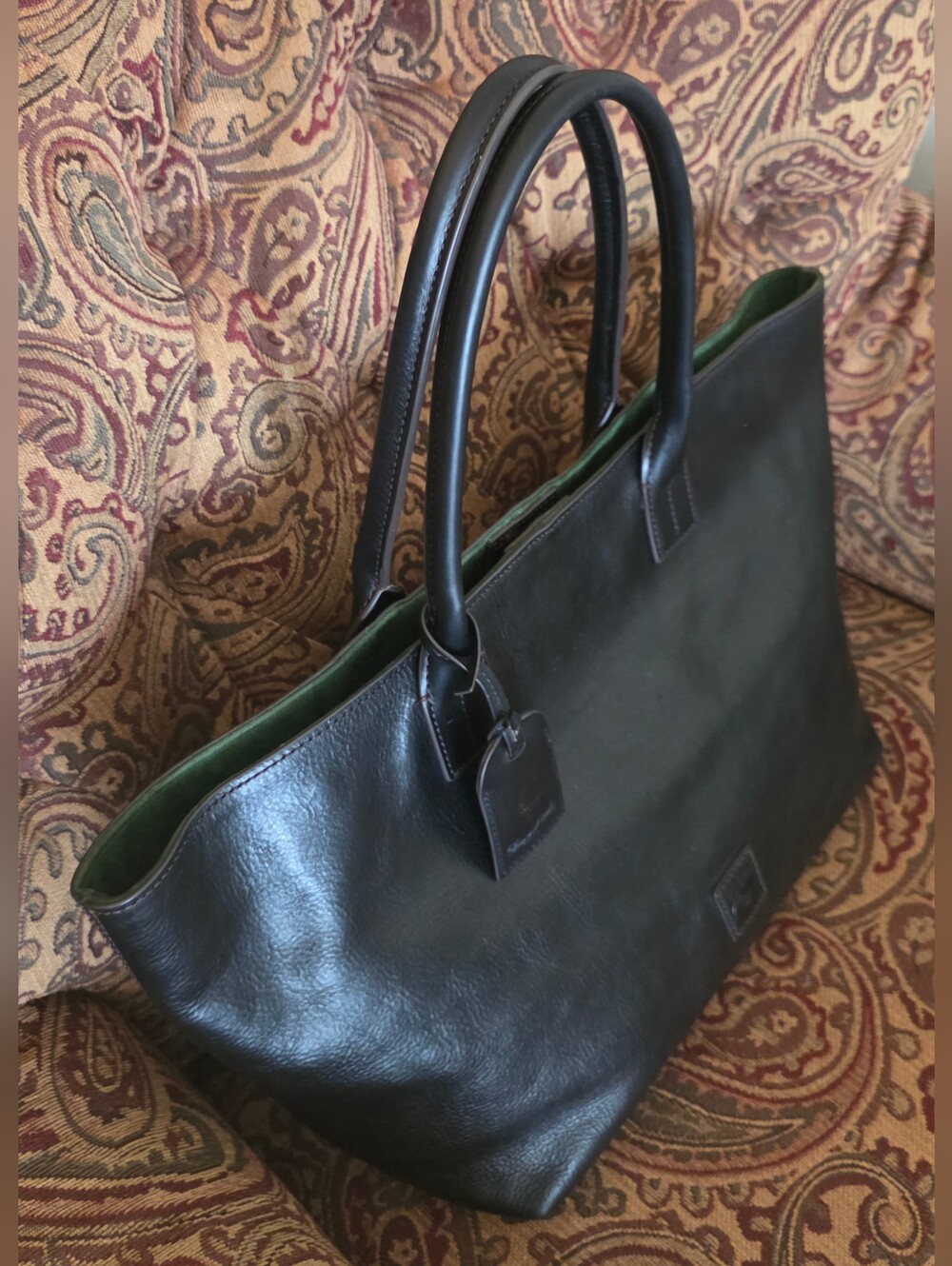Dooney & Bourke Black Florentine Leather Medium Russell Tote Bag EUC